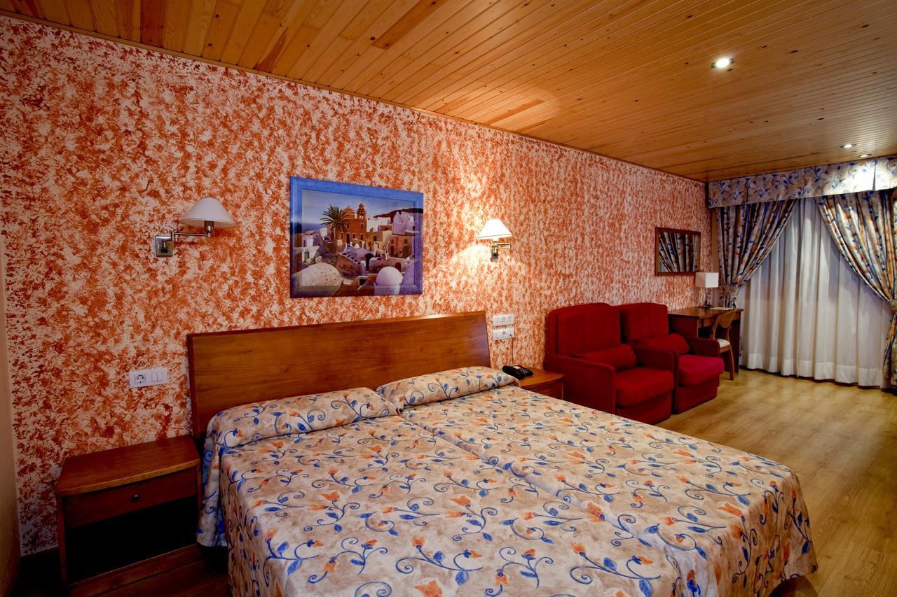 Hotel Montseny Espuy Ngoại thất bức ảnh