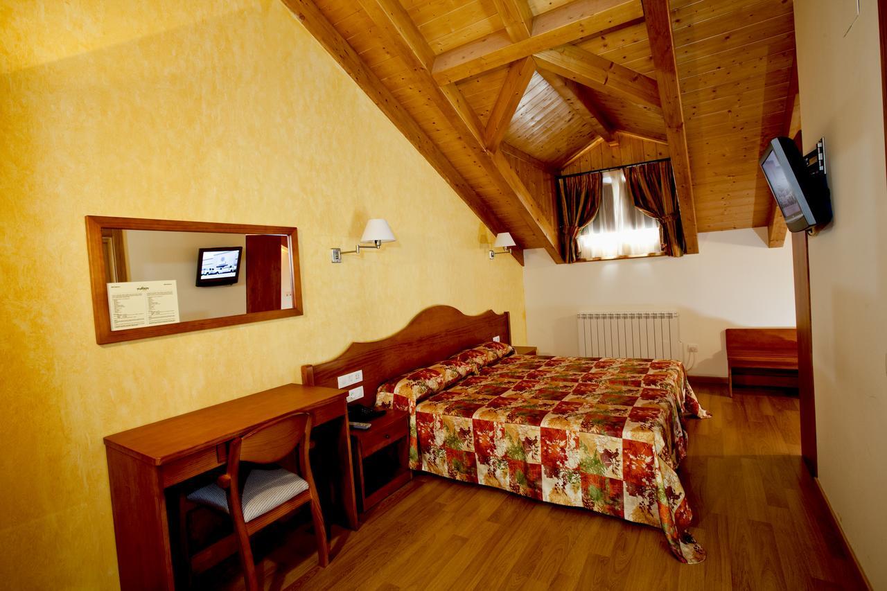 Hotel Montseny Espuy Ngoại thất bức ảnh